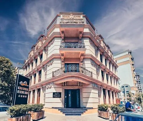 Istanbul Gold Hotel 바쿠